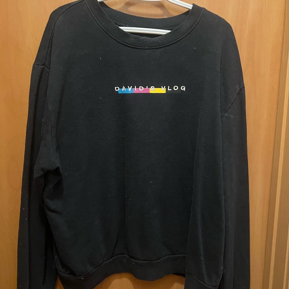 David Dobrik “David’s vlog” crewneck